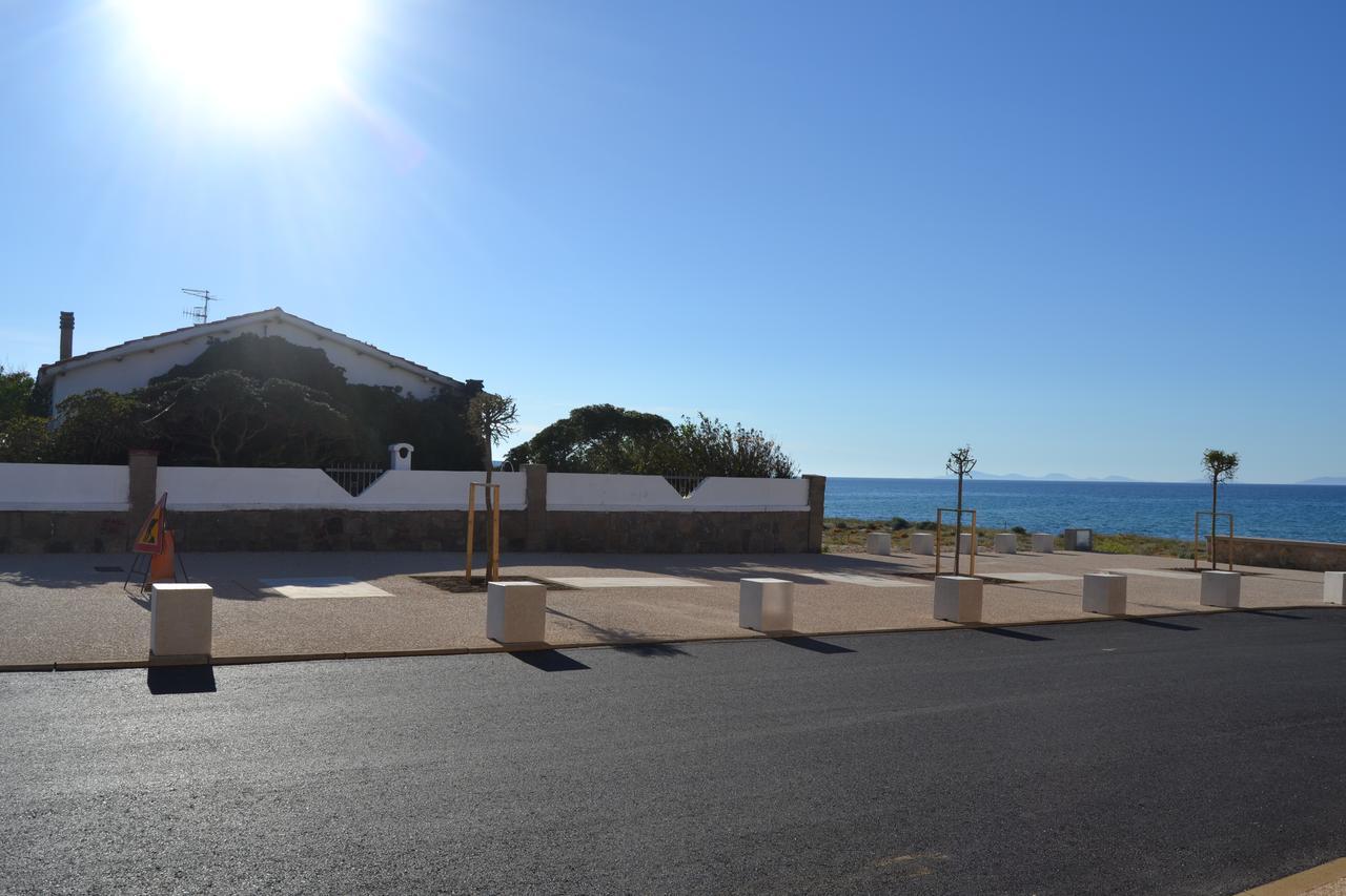 Miramare Struttura Sulla Spiaggia Platamona Exteriör bild