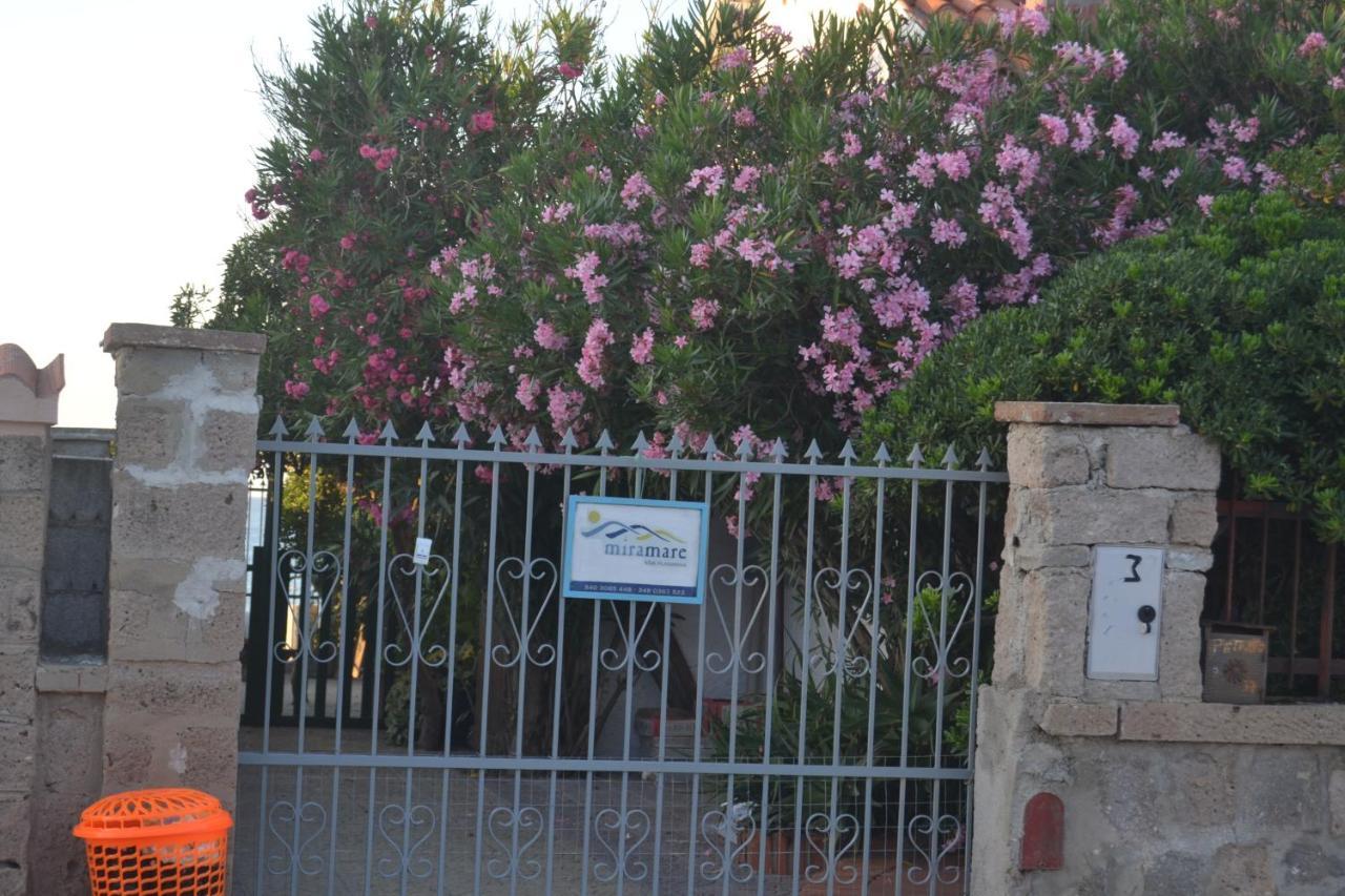 Miramare Struttura Sulla Spiaggia Platamona Exteriör bild